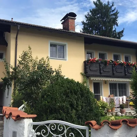 住宿加早餐酒店 埃尔菲住宿加早餐旅馆